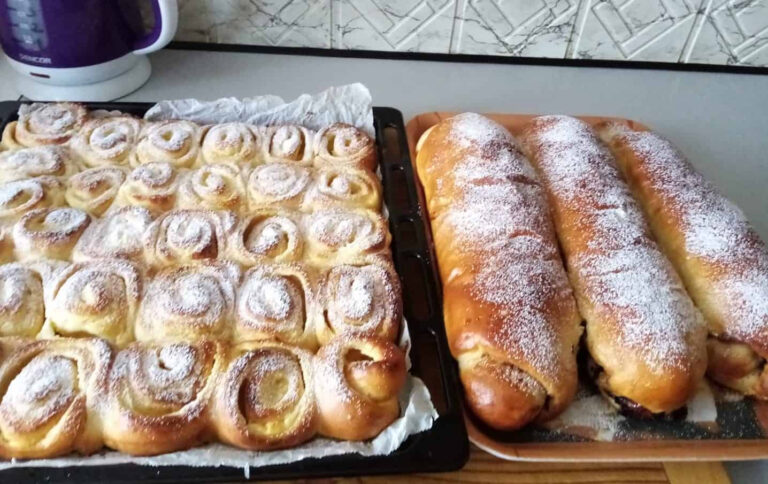 Kakaviniai štrudeliai ir vanilinės bandelės! Paruoškite vieną tešlą ir kepkite visą savaitę!