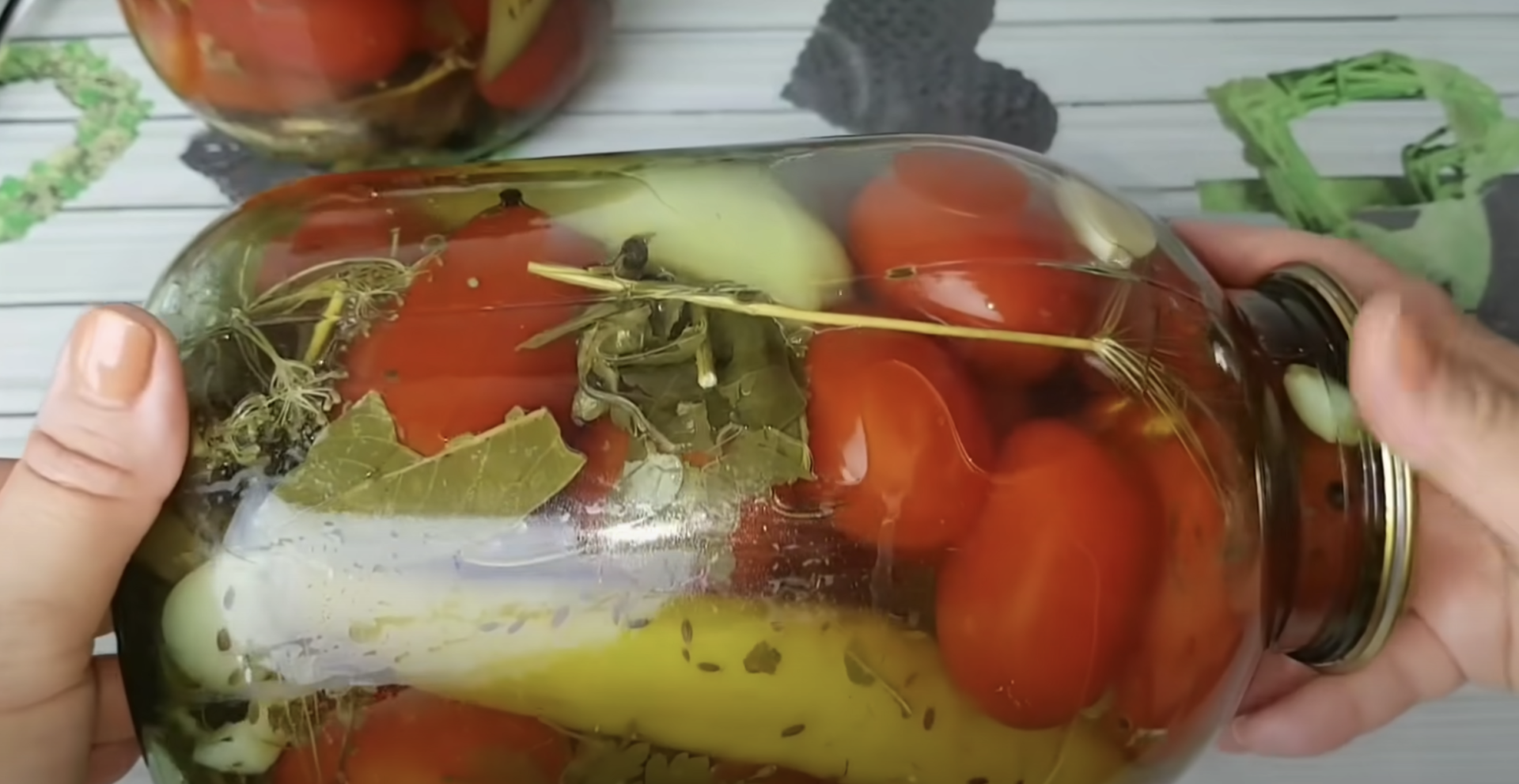 Marinuoti pomidorai